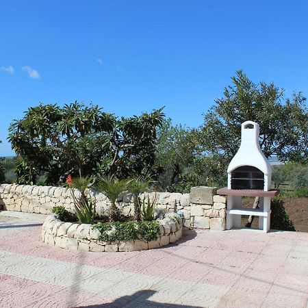 Villa Clara Кьярамонте-Гульфи Экстерьер фото
