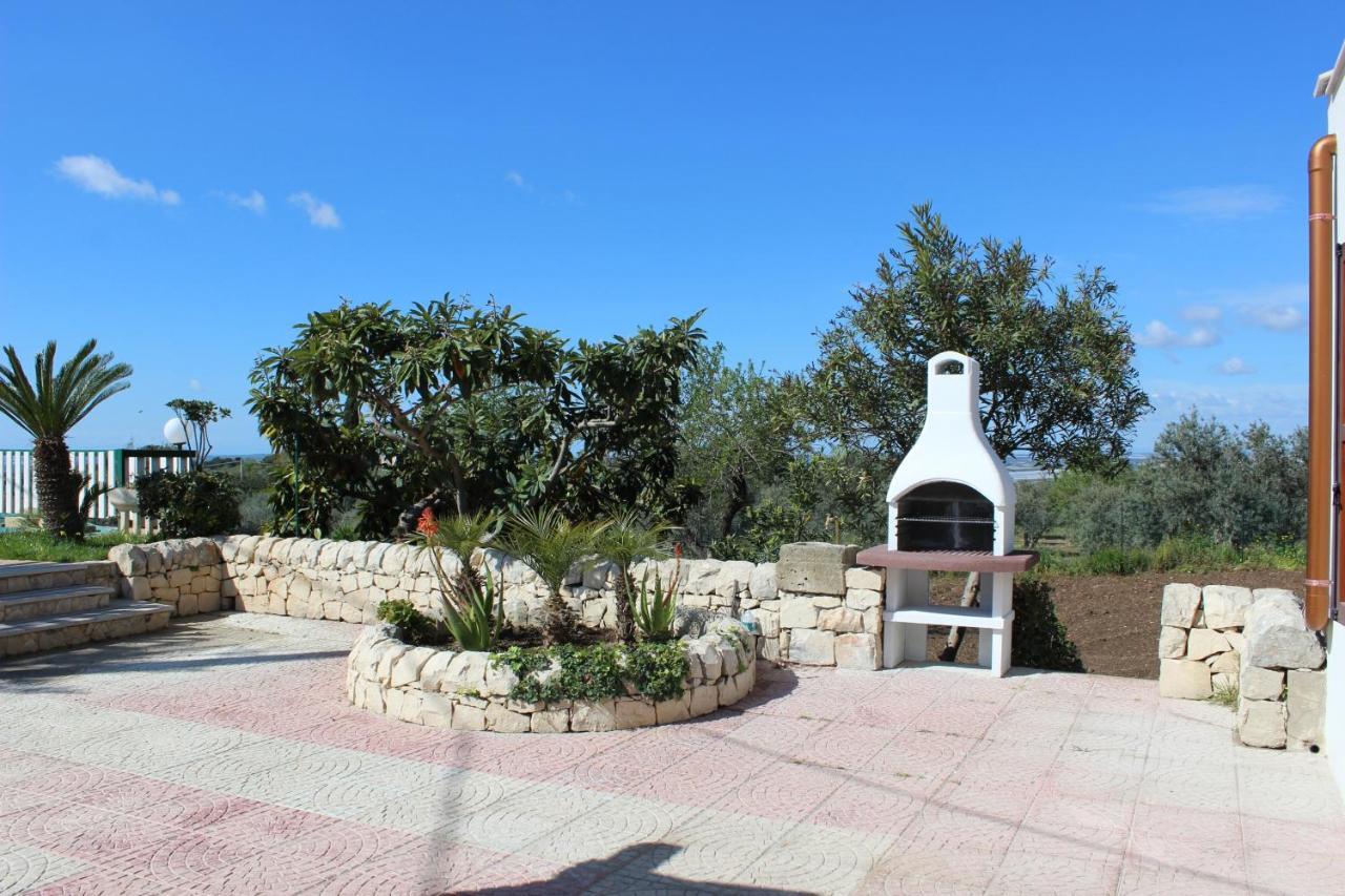 Villa Clara Кьярамонте-Гульфи Экстерьер фото